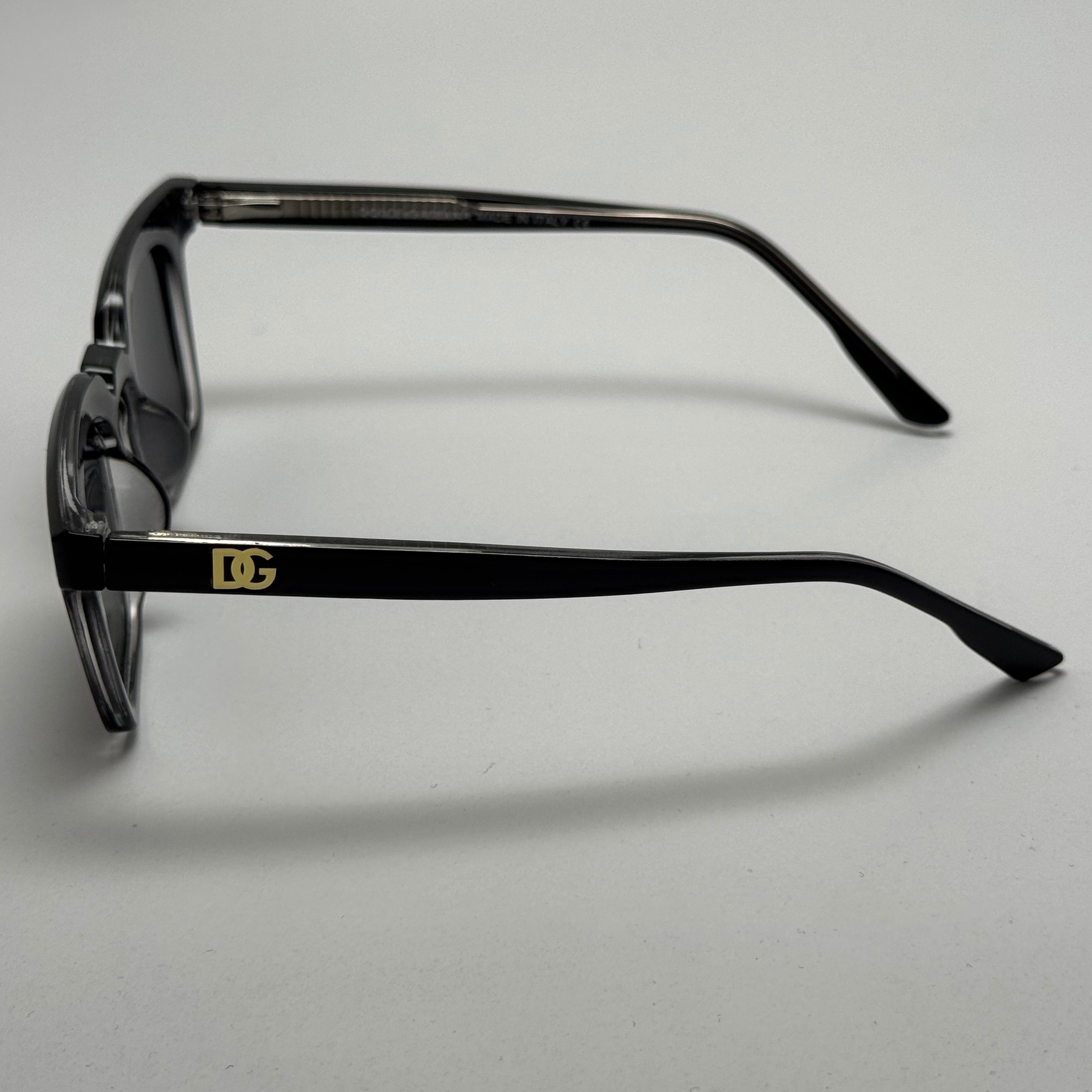 عینک آفتابی پلاریزه دولچه گابانا DOLCE GABBANA دسته سیم کشی شده لولا فنر مشکی کد 7707 (ارسال رایگان)