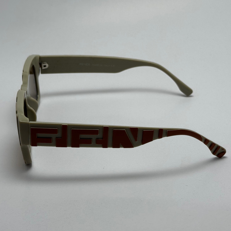 عینک آفتابی فندی FENDI نسکافه ای کد 23087 - کیفیت مستر - لیمیتد ادیشن (ارسال رایگان)