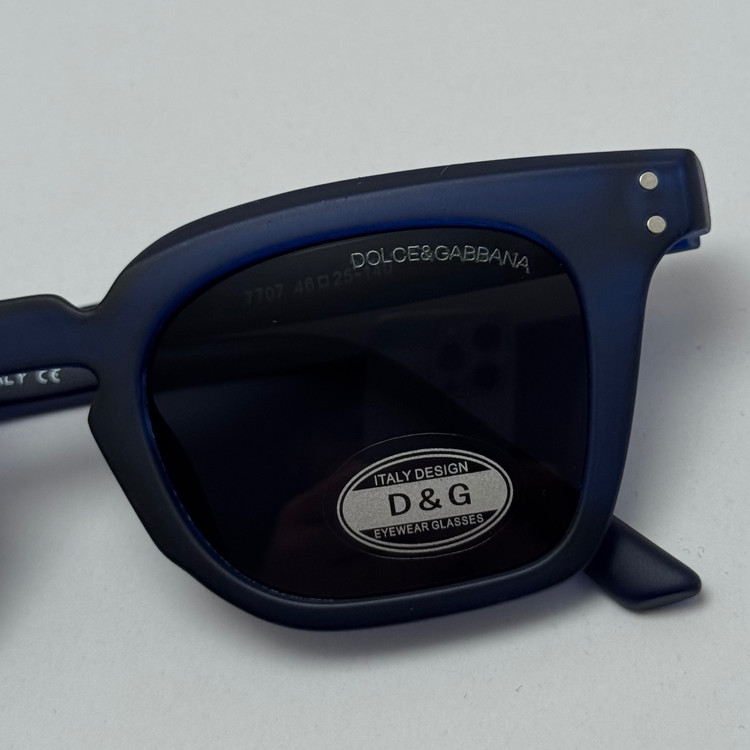 عینک آفتابی پلاریزه دولچه گابانا DOLCE GABBANA دسته سیم کشی شده لولا فنر آبی مات کد 7707 (ارسال رایگان)