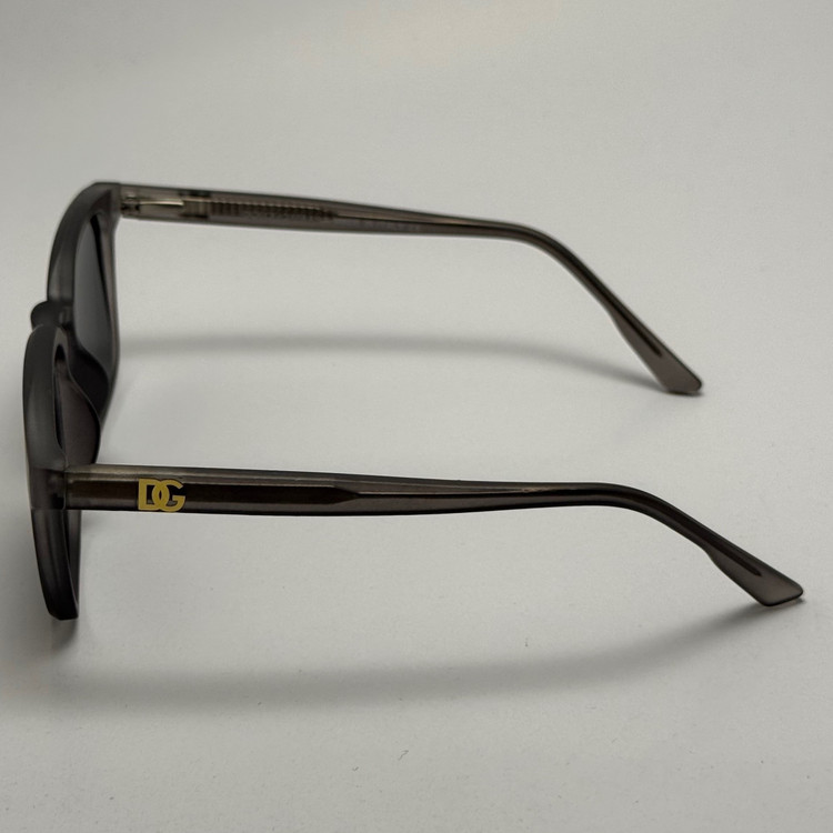 عینک آفتابی پلاریزه دولچه گابانا DOLCE GABBANA دسته سیم کشی شده لولا فنر طوسی کد 7709 (ارسال رایگان)