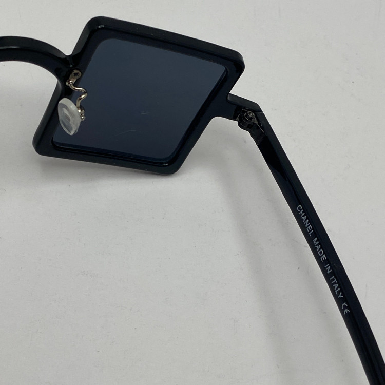 عینک آفتابی شنل CHANEL مربعی مشکی خاص به همراه کاور و دستمال مخصوص (ارسال رایگان)