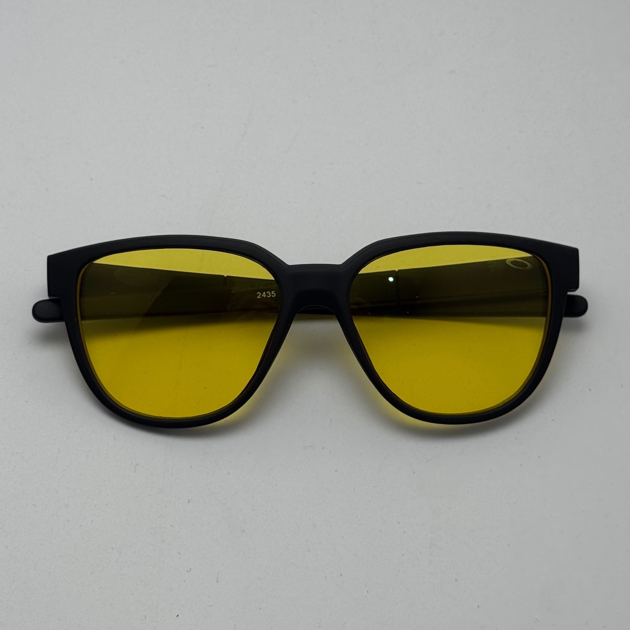 عینک آفتابی و شب اوکلی سبک OAKLEY زرد کد 2435 (ارسال رایگان)