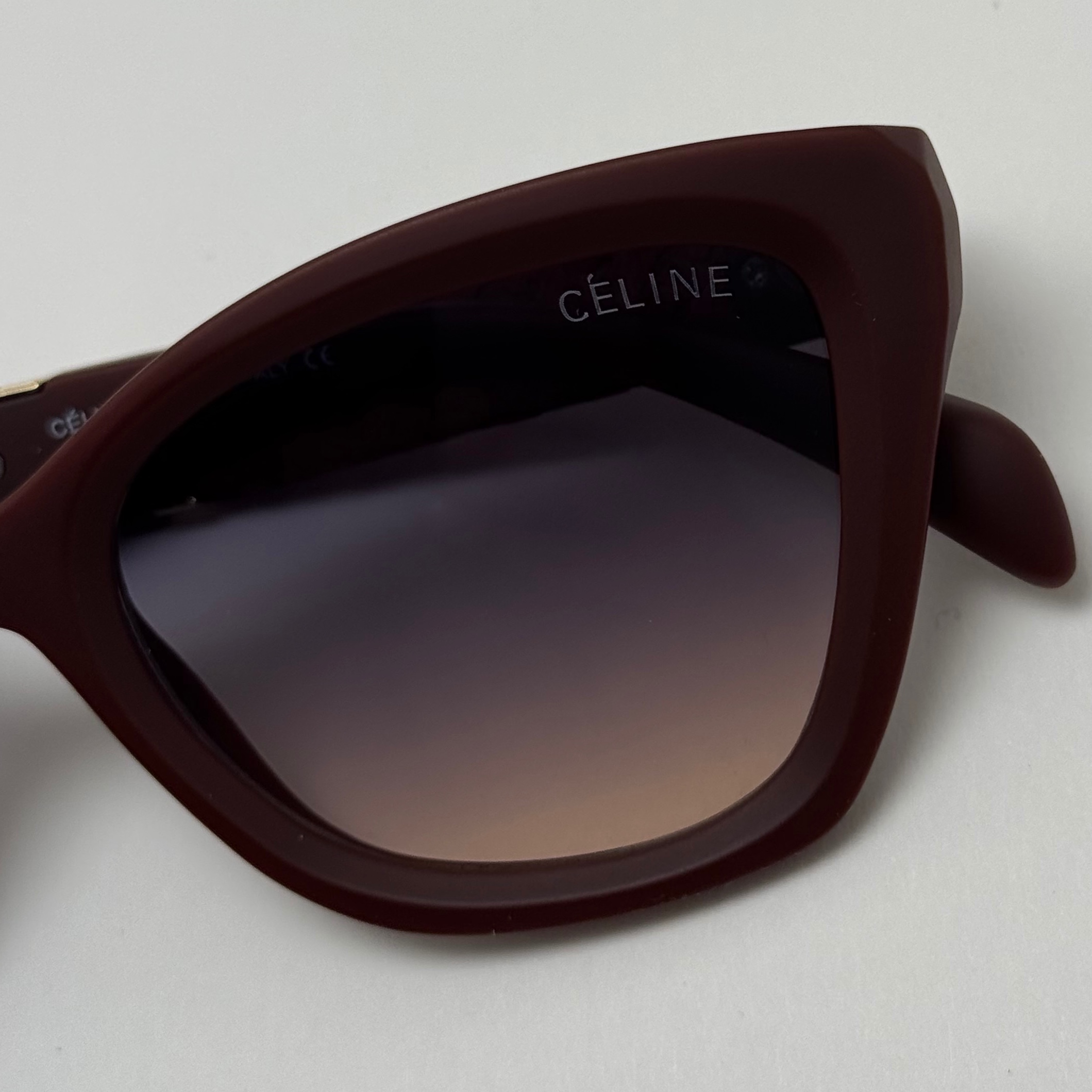 عینک آفتابی زنانه سلین CELINE زرشکی لولا دوبل کد رفرنس 1187 - مستر کوالیتی