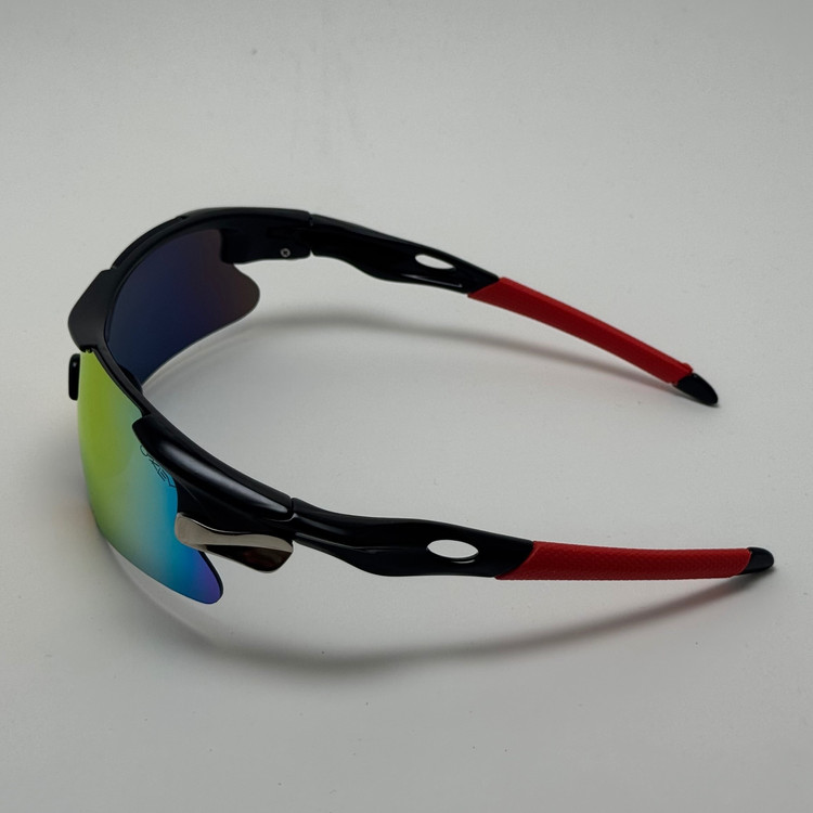 عینک آفتابی اسپرت اوکلی Oakley مدلRadar عدسی آتیشی فریم مشکی کد 806