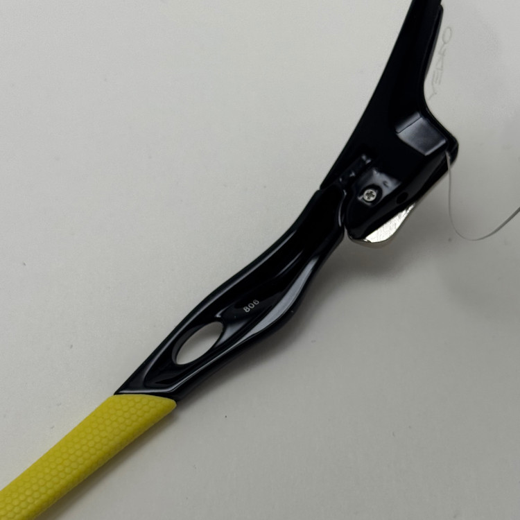عینک شب اسپرت اوکلی Oakley مدلRadar عدسی بی رنگ فریم مشکی کد 806 - عینک طوفان - عینک شب