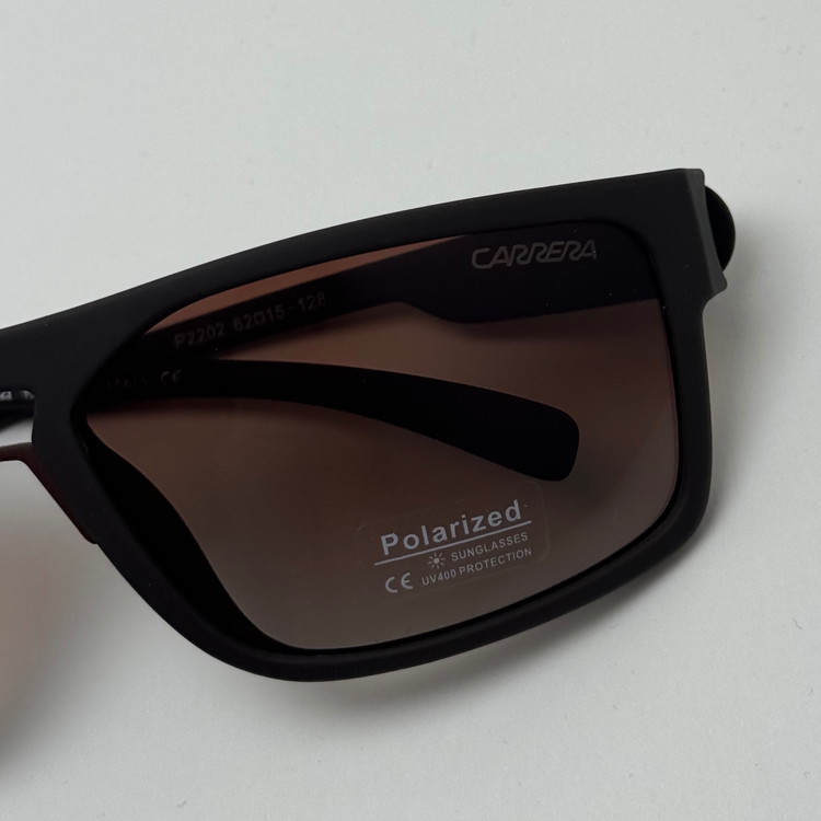 عینک آفتابی پلاریزه اسپرت کررا CARRERA قهوه ای مناسب رانندگی به همراه کاور پارچه ای و دستمال نانو مخصوص کد 2202 (ارسال