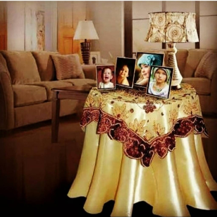 میز خاطره مناسب چیدمان هفت سین یا عکس