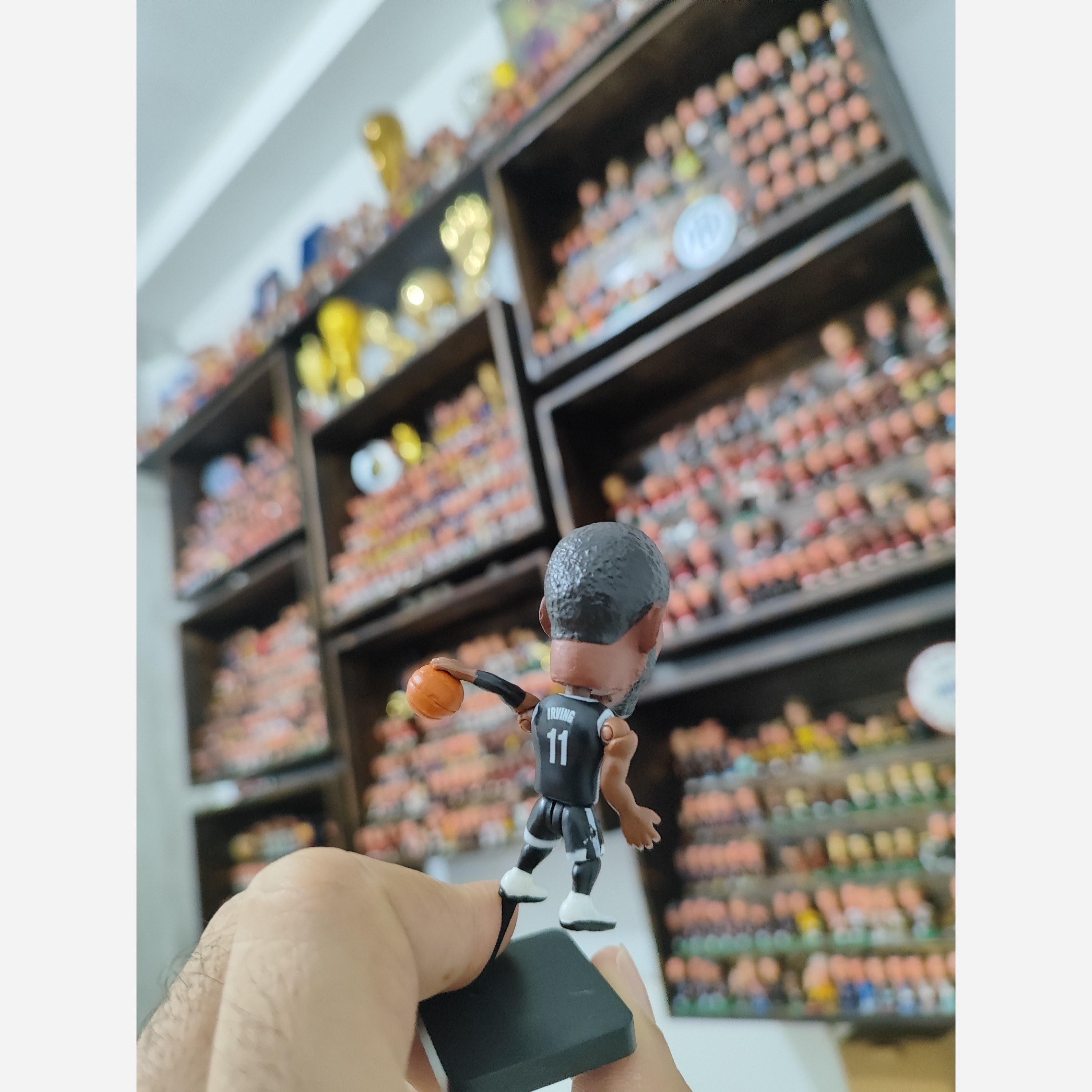 اکشن فیگور بسکتبالیست کایری اروینگ ساکروی
