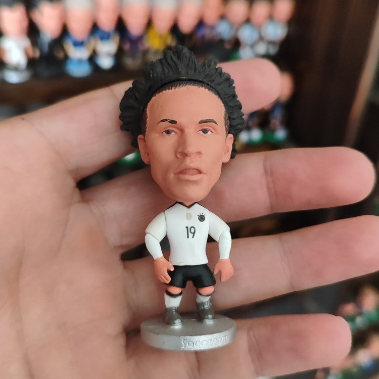 اکشن فیگور فوتبالی بروی سانه تیم ملی آلمان برند ساکروی soccerwe