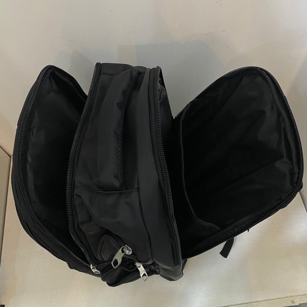 کوله پشتی حرفه ای،جنس وارداتی، برند Alexa(پس کرایه)