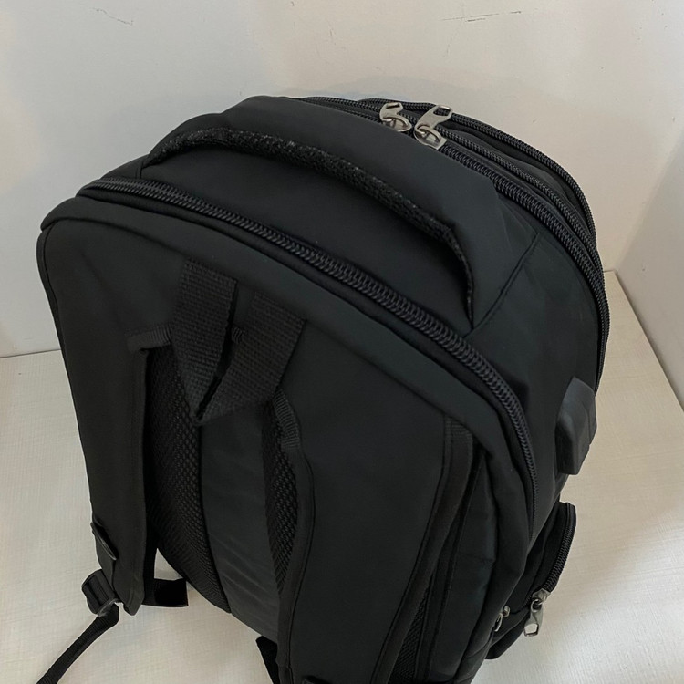 کوله پشتی فوق حرفه ای درجه یک برند CAT مناسب برای لپ تاپ بزرگ کوله پشتی دانشجویی (پس کرایه)