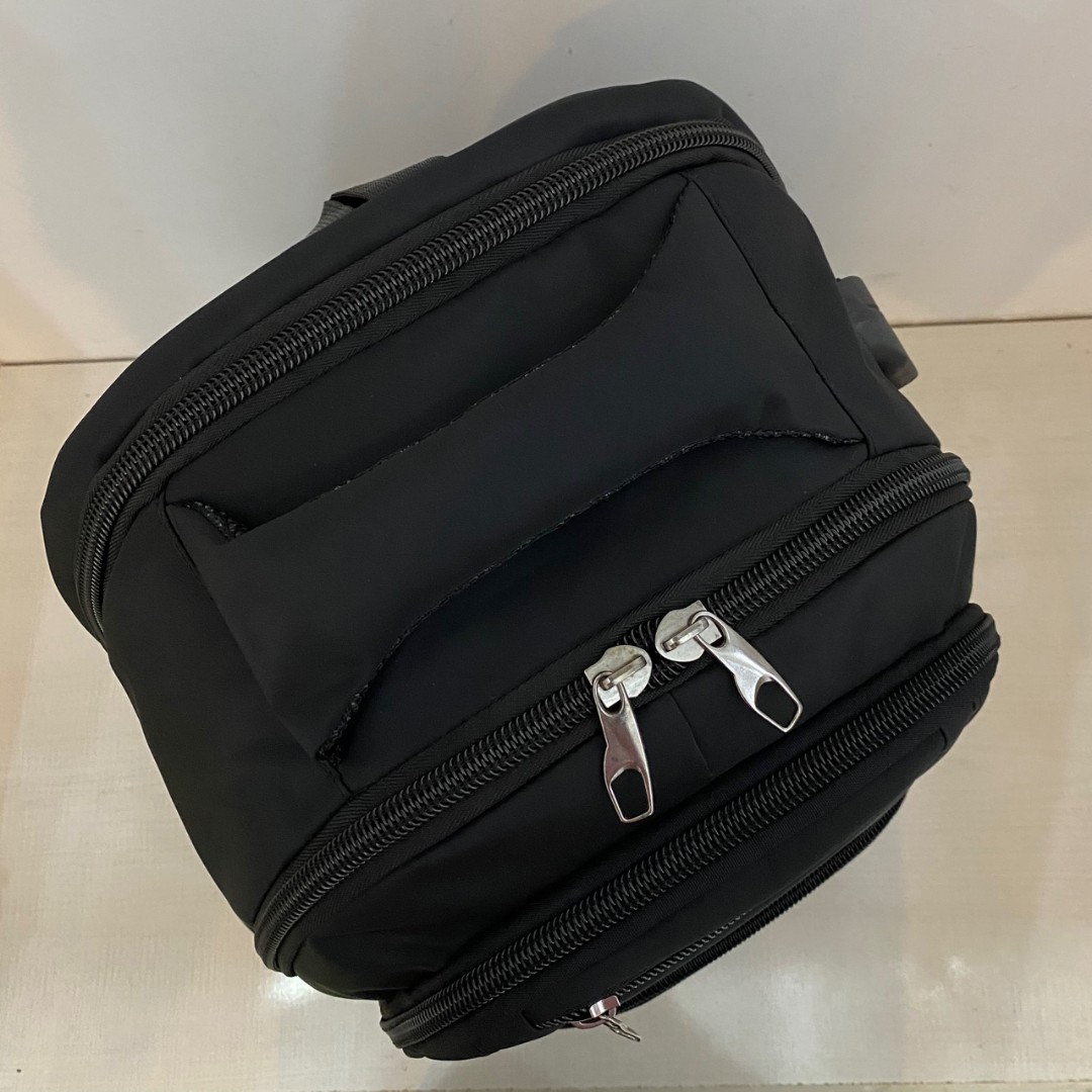 کوله پشتی فوق حرفه ای درجه یک مناسب برای لپ تاپ بزرگ کوله پشتی دانشجویی (پس کرایه)
