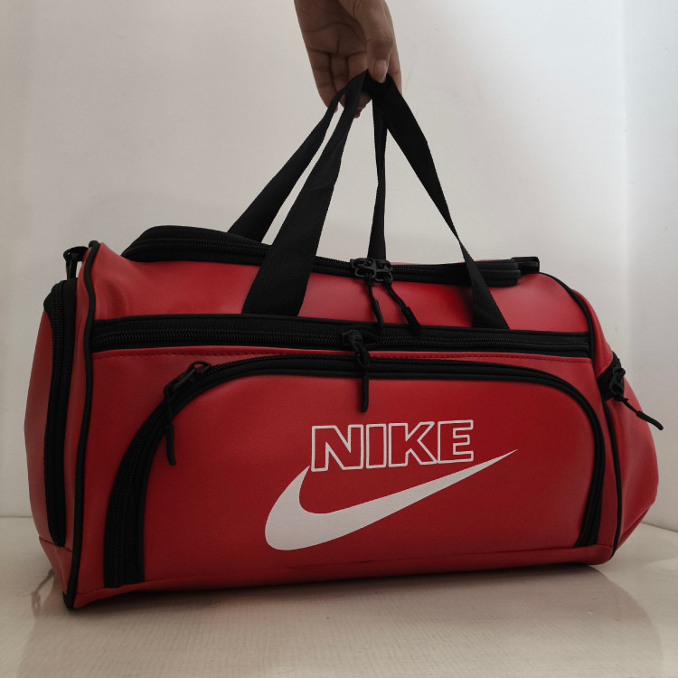 ساک ورزشی برند Nike ،جاکفشی دار(پس کرایه)