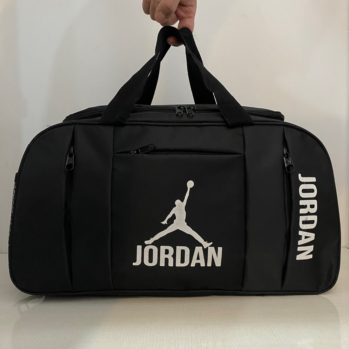 ساک ورزشی جاکفشی دار jordan،(پس کرایه)