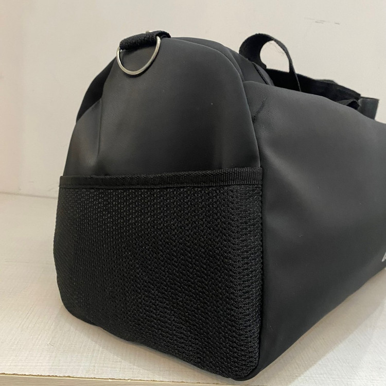 ساک ورزشی برند ZARA شیک و ترند(پس کرایه)