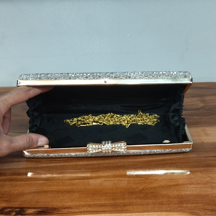 کیف مجلسی پاپیونی