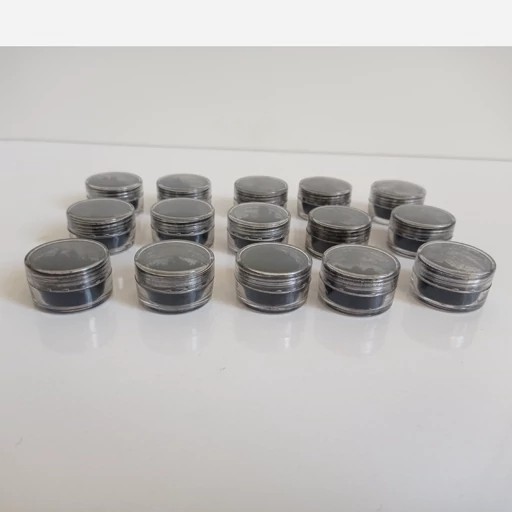 سرمه اصل ایرانی ساخته شده با روغن حیوانی