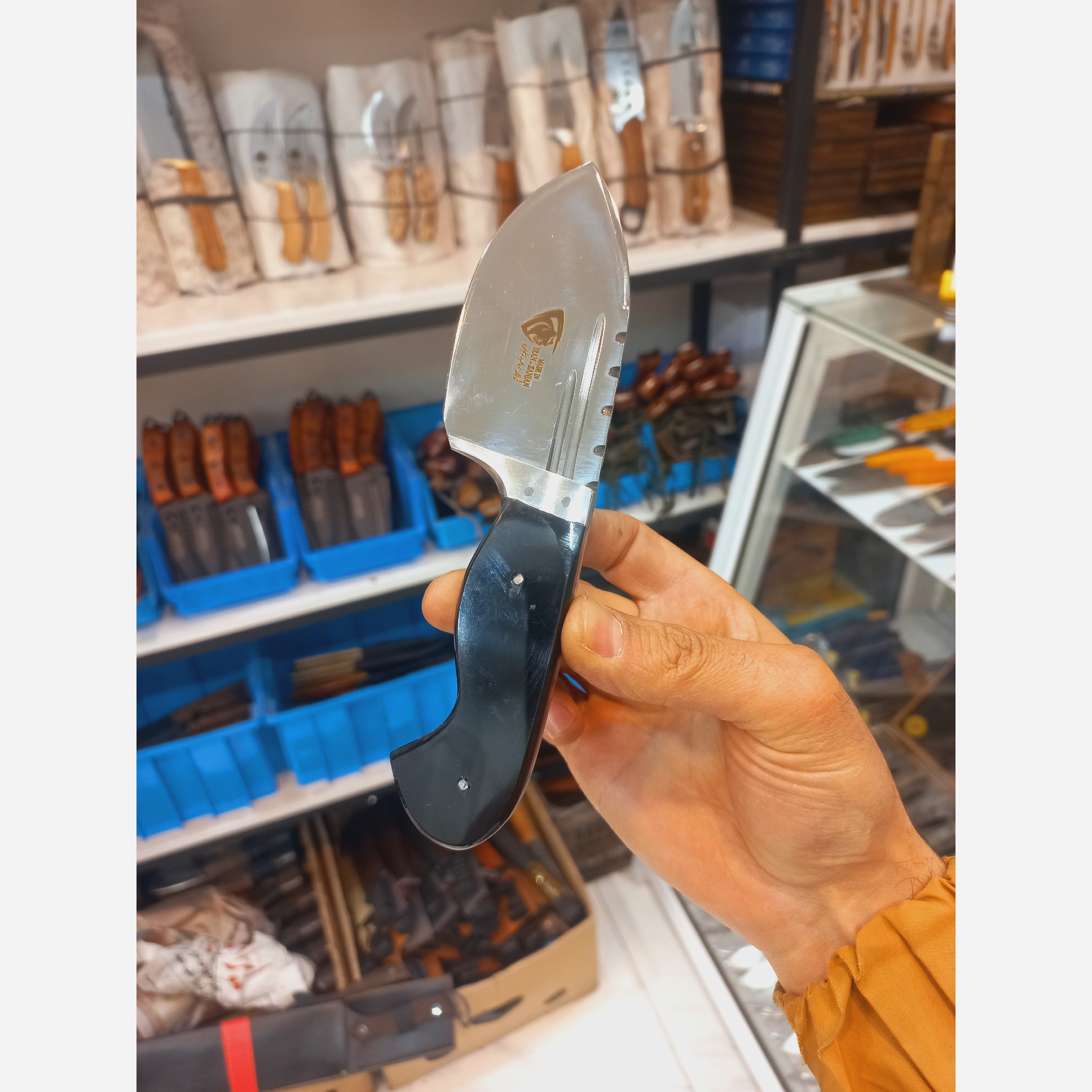 چاقو طبیعتگردی فولاد براق مروارید زنجان(پوستکنی)