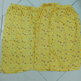 پک 4 تایی شلوارک زنانه جنس نخ پنبه کیفیت تنخور عالی فری سایزه از سایز 40 تا سایز 50 میخوره به هرسایزی قد 65 ارسال رایگان