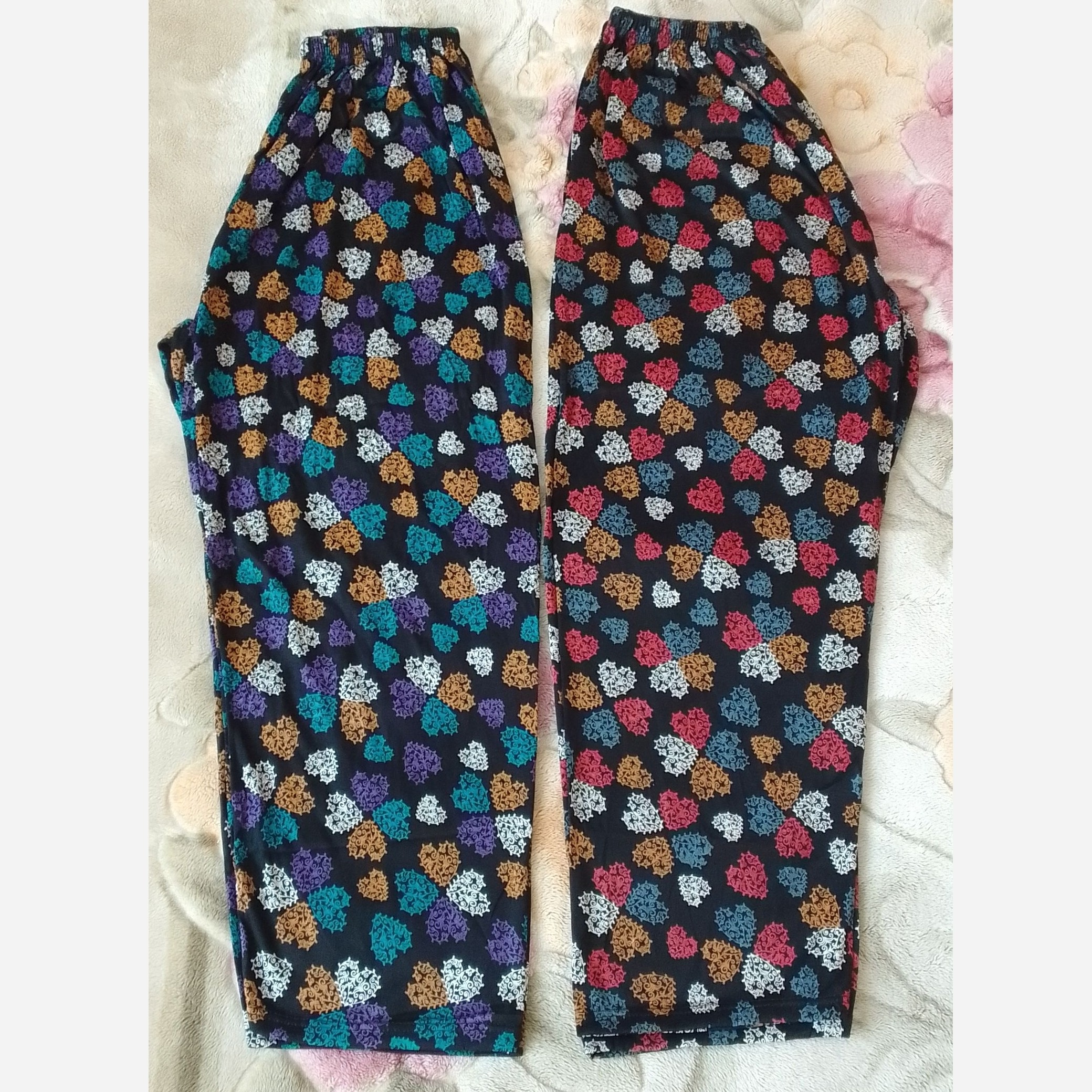پک 4 تایی عمده شلوار زنانه راحتی جنس نخی قواره بزرگ ویژه فری سایزه قواره بزرگه از سایز 44 تاسایز 65 میخوره ارسال رایگان